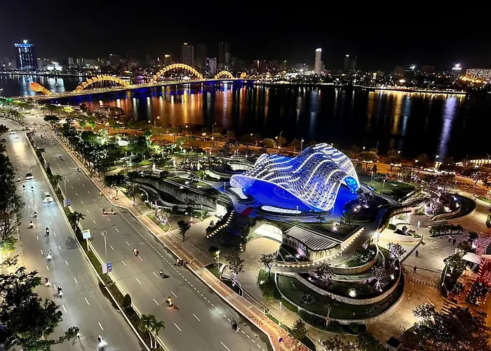 Moonlight Hotel Suites & Spa - Near Dragon Bridge, High Floor With Beautiful City View, River View