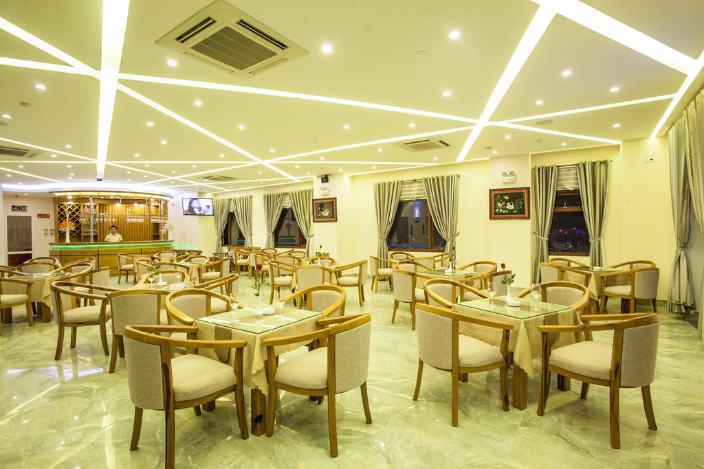Moonlight & - Center, High Floor, Great Location & Romantic River View & Dragon Bridge View Дананг