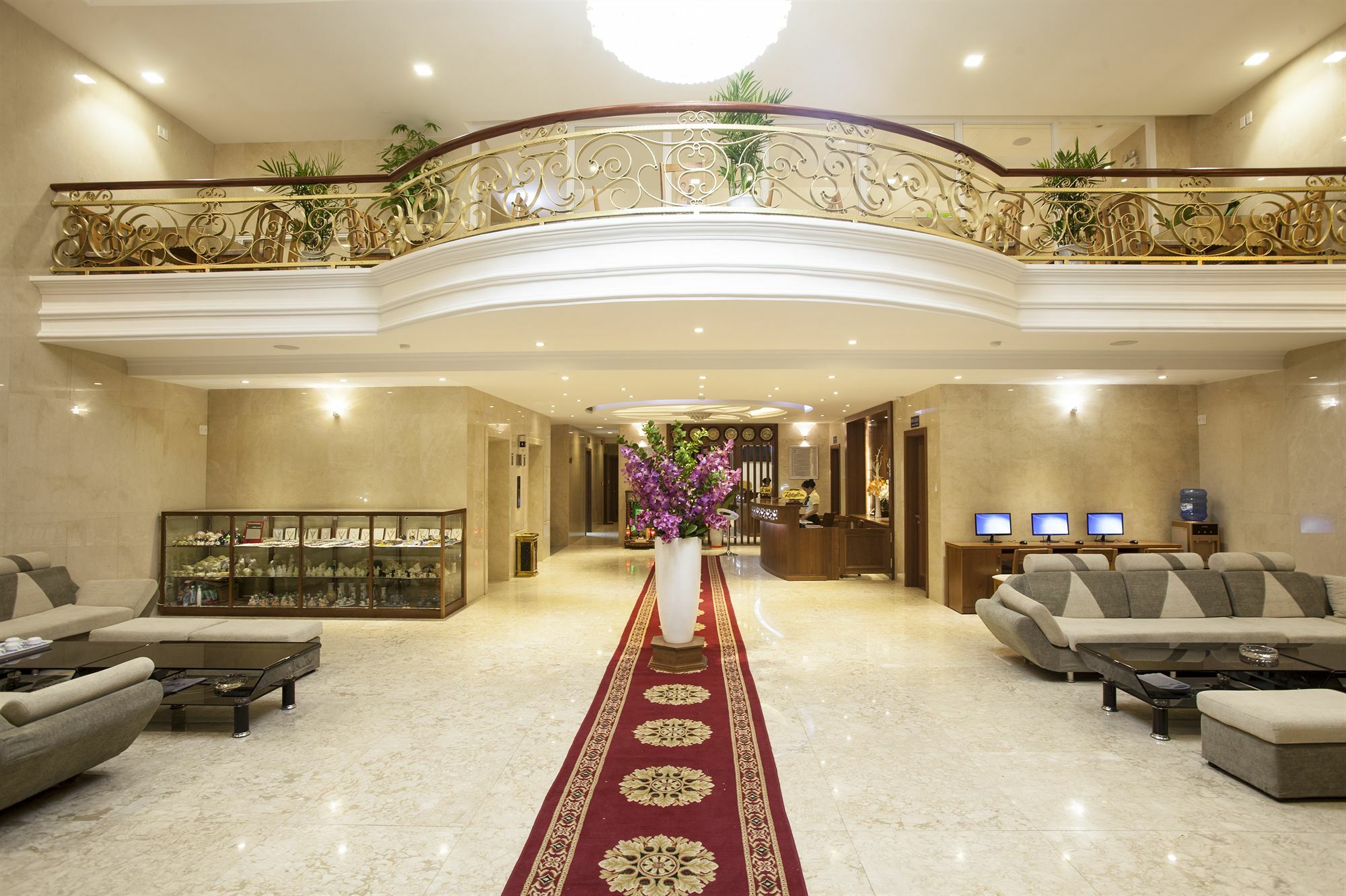 Moonlight & - Center, High Floor, Great Location & Romantic River View & Dragon Bridge View Дананг