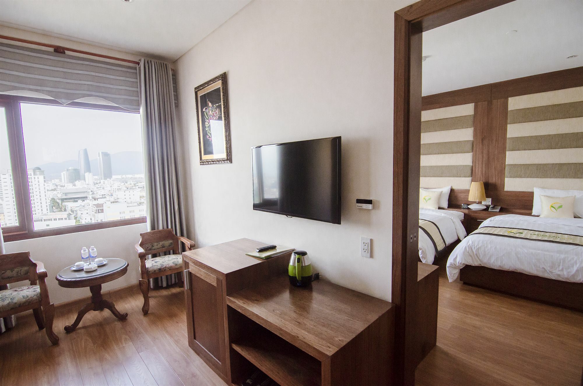 Moonlight & - Center, High Floor, Great Location & Romantic River View & Dragon Bridge View 4* Дананг