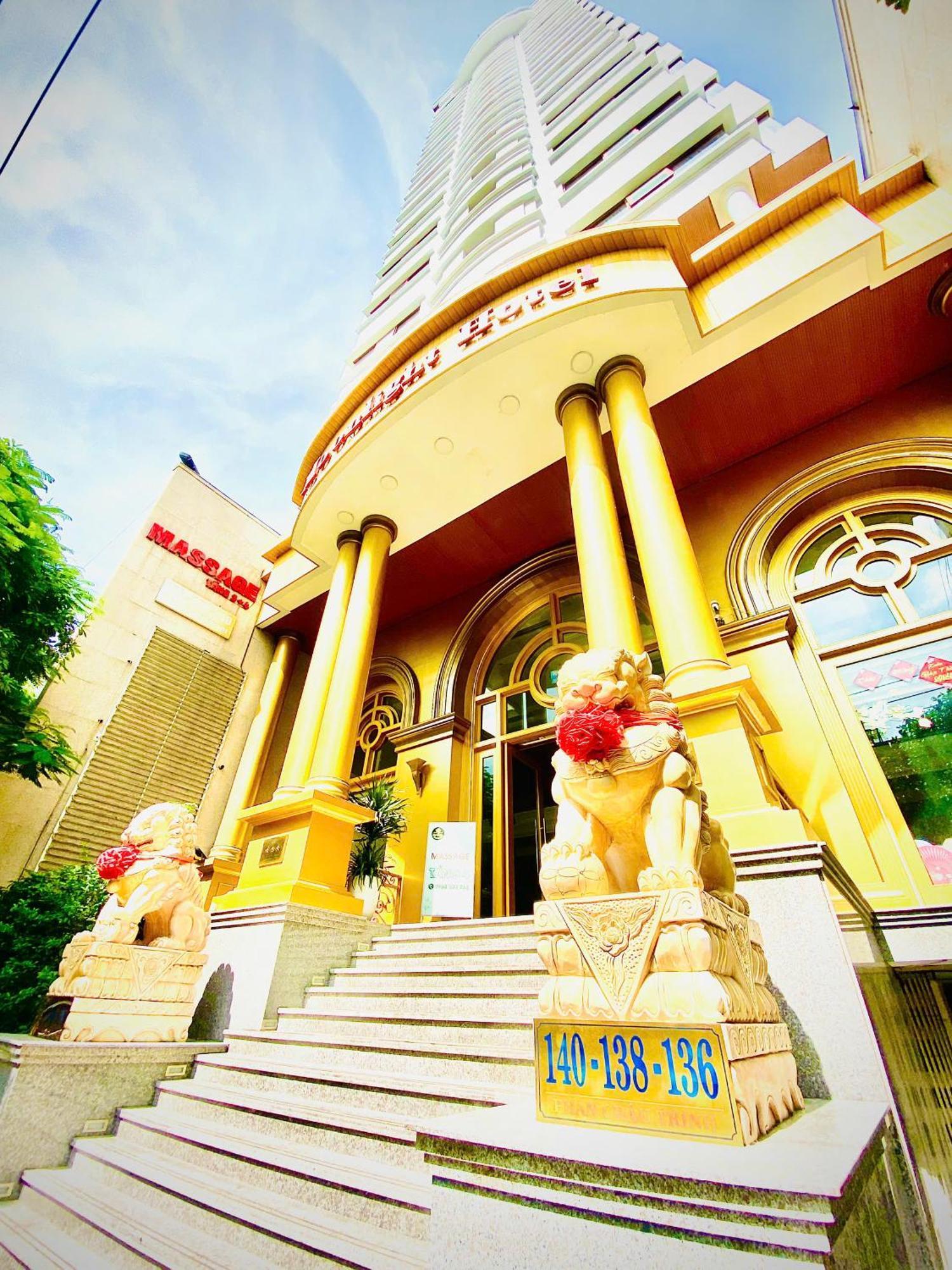 Hotel Moonlight & - Near Dragon Bridge, High Floor With Beautiful View, River View 4*
